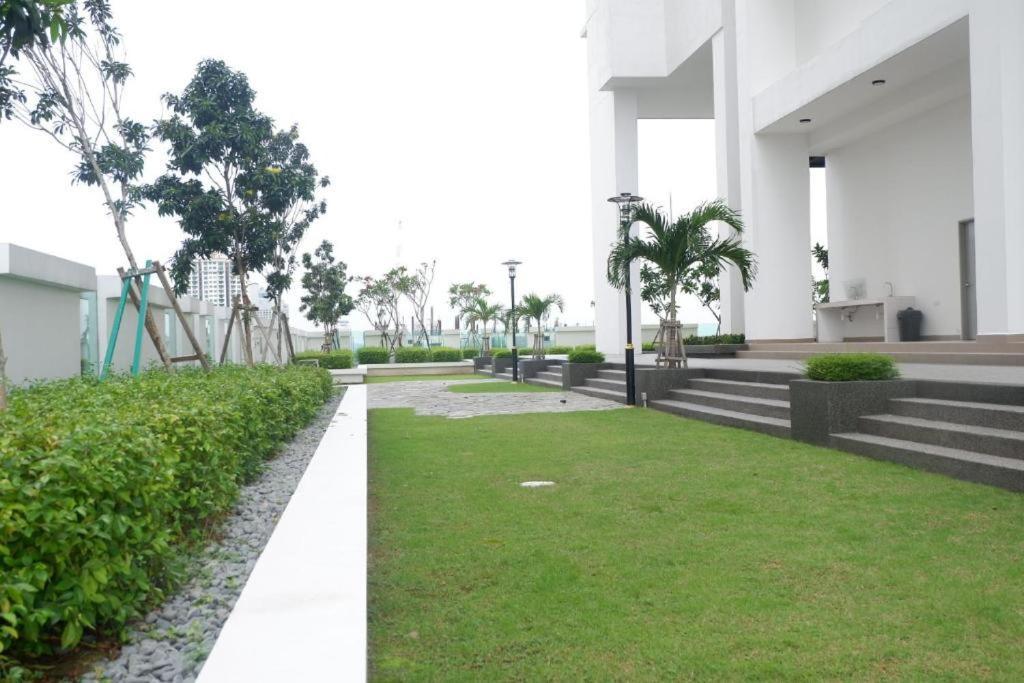 Pangsapuri Monic Staycation #pinnacle Tower At Jb Centre Johor Bahru