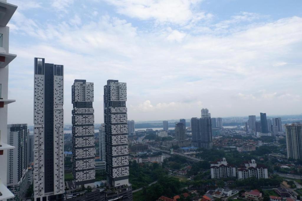 Monic Staycation #pinnacle Tower At Jb Centre Pangsapuri Johor Bahru