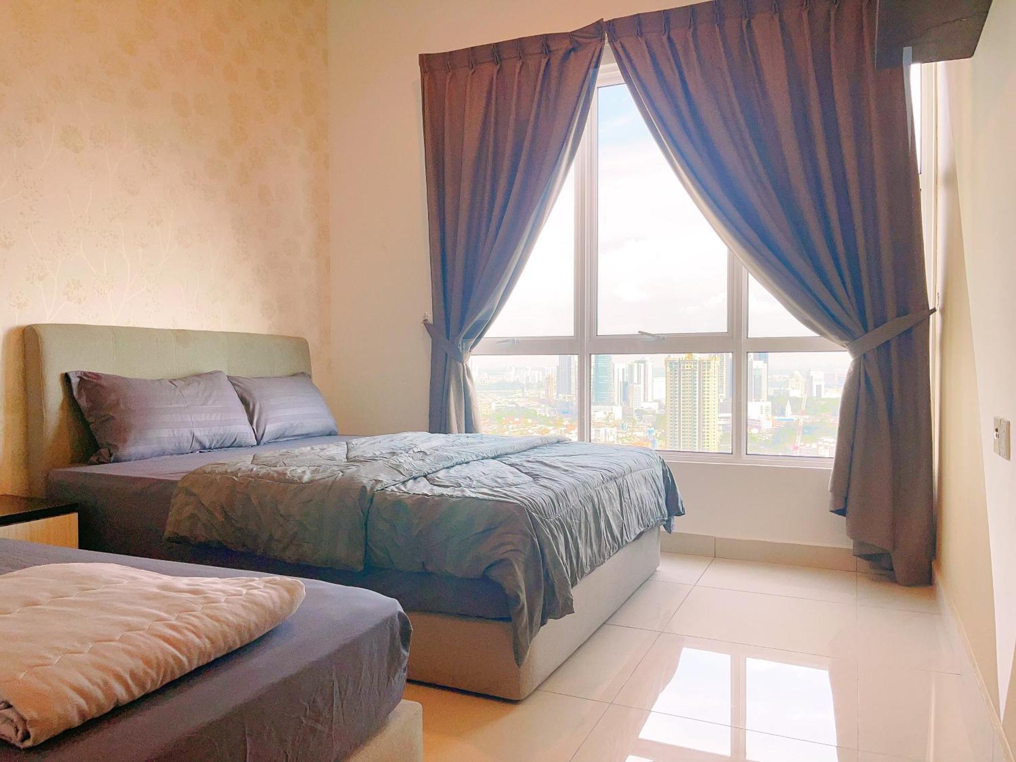 Monic Staycation #pinnacle Tower At Jb Centre * Johor Bahru